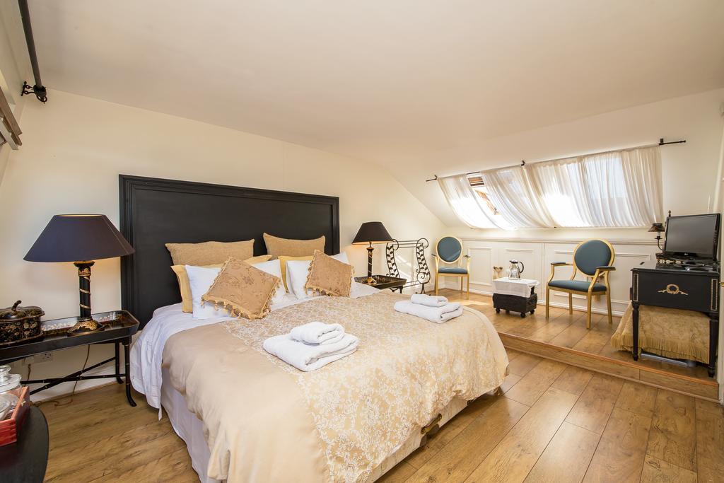 The Villes Bed & Breakfast